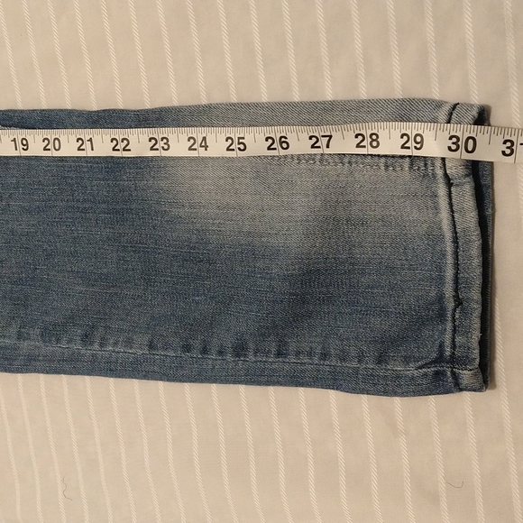 Machine Women Light Blue Jeans - Picture 3 of 10